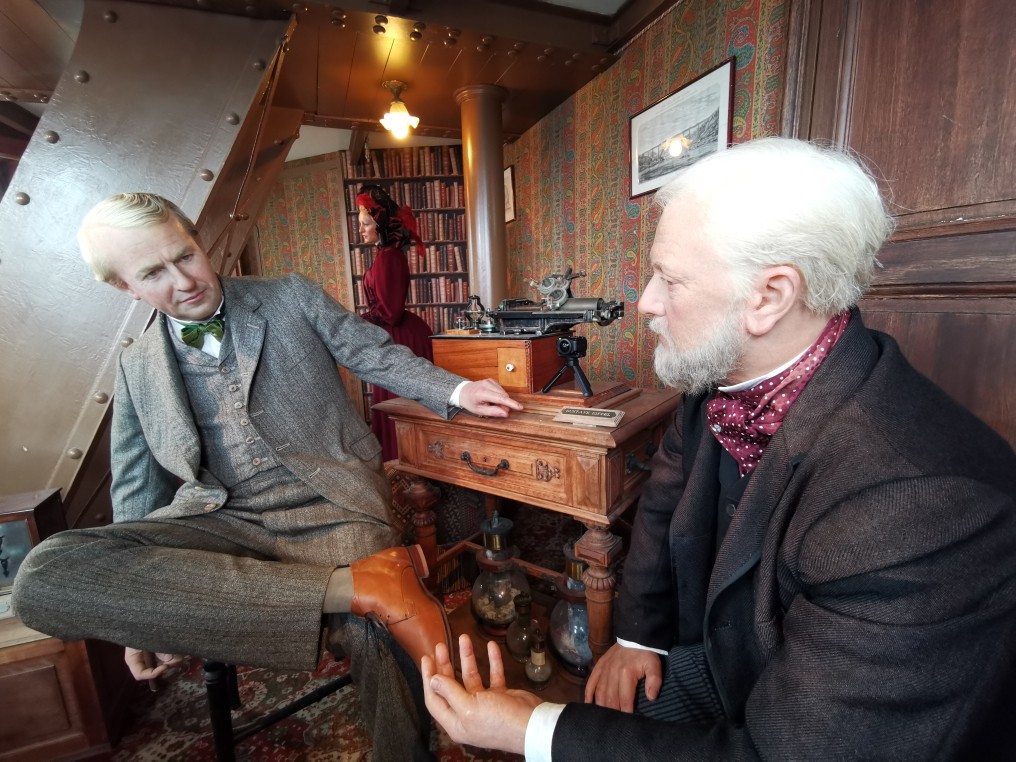 Gustave Eiffel et Thomas Edison